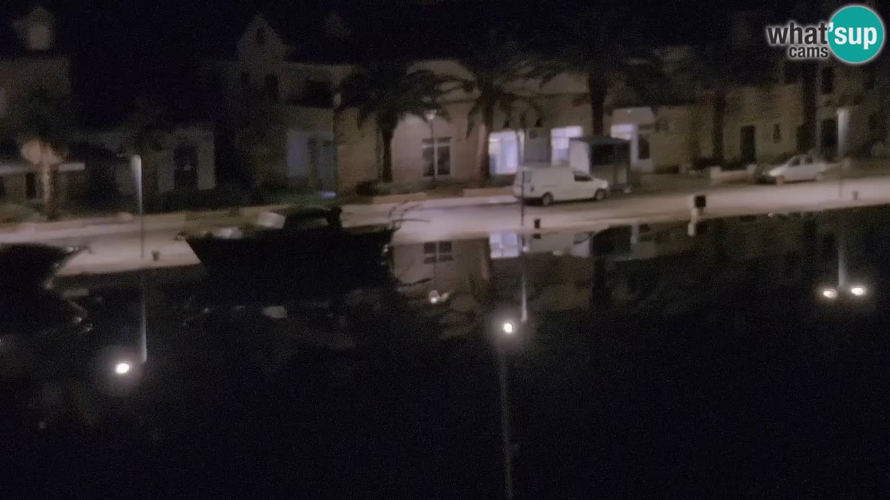 Kamera Hvar Vrboska marina | | Dalmacija