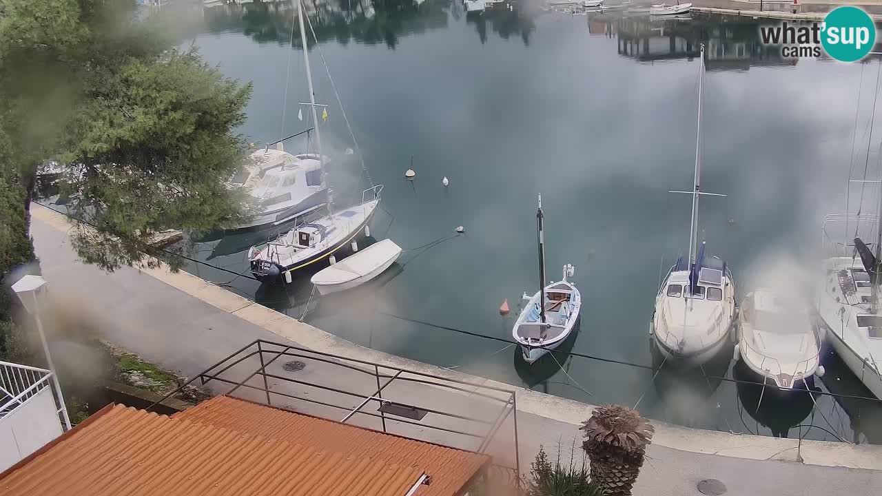 Camera Hvar Vrboska marina | isla de Hvar | Dalmacia