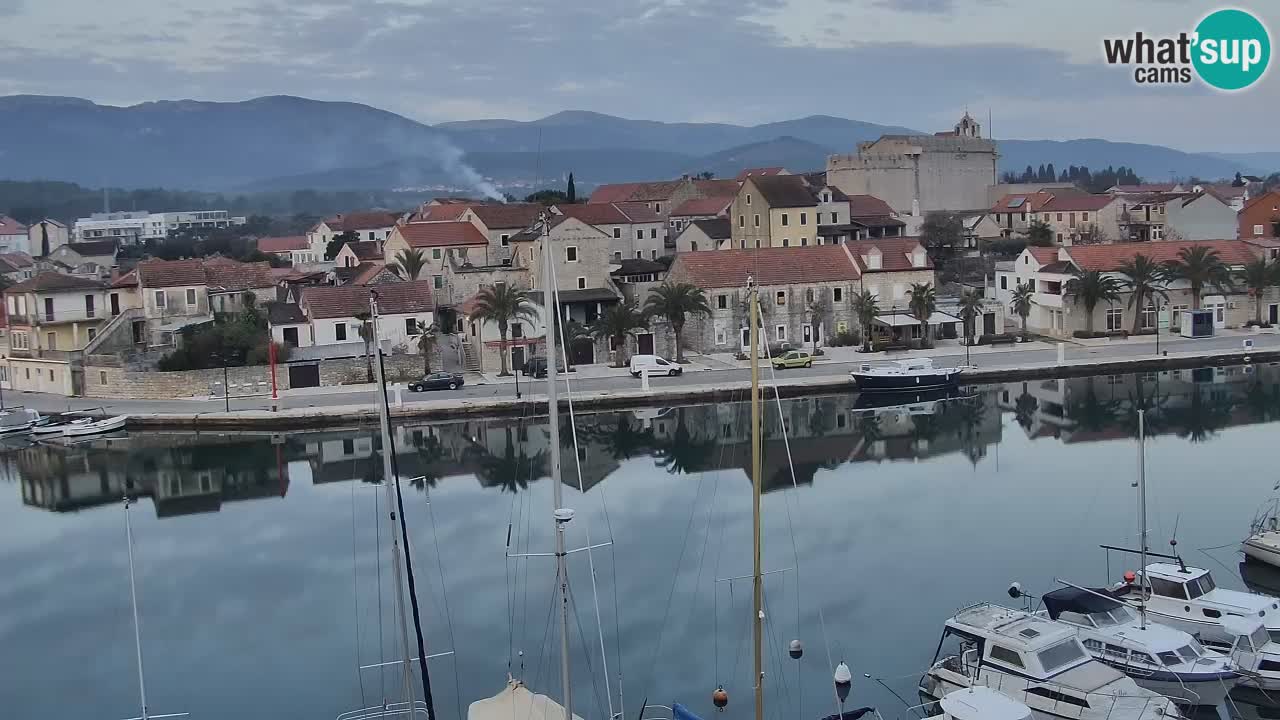 Kamera Hvar Vrboska marina | | Dalmacija
