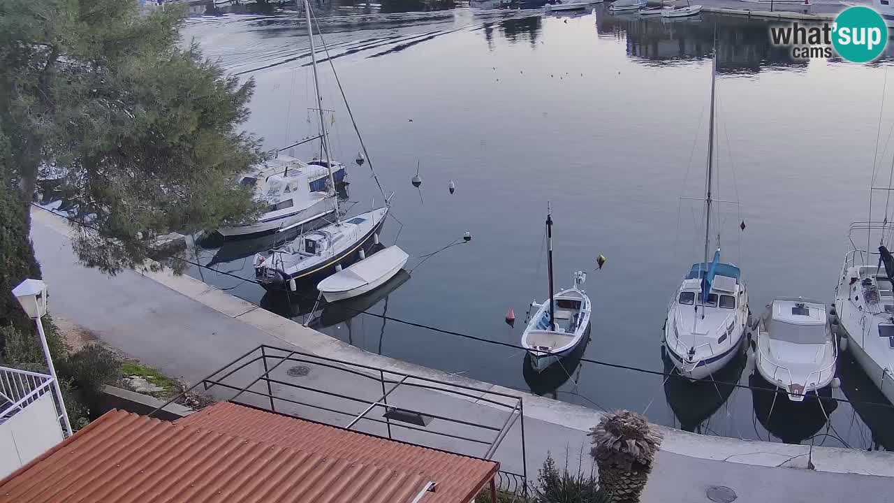 Livecam Hvar Vrboska marina | Île de Hvar | Dalmatia