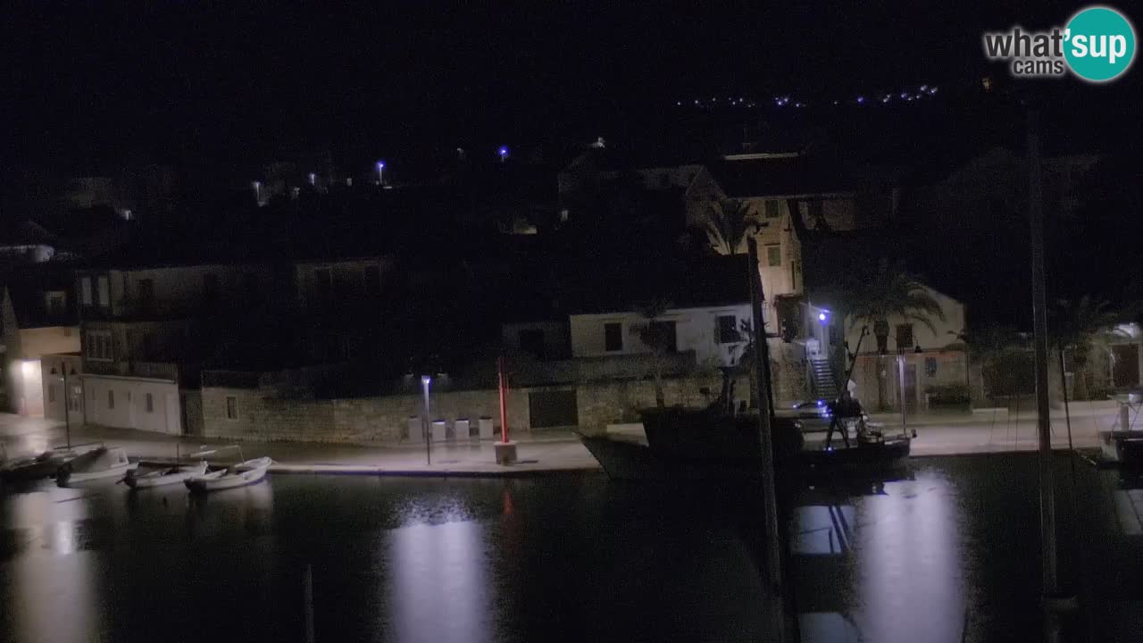 Kamera Hvar Vrboska marina | | Dalmacija