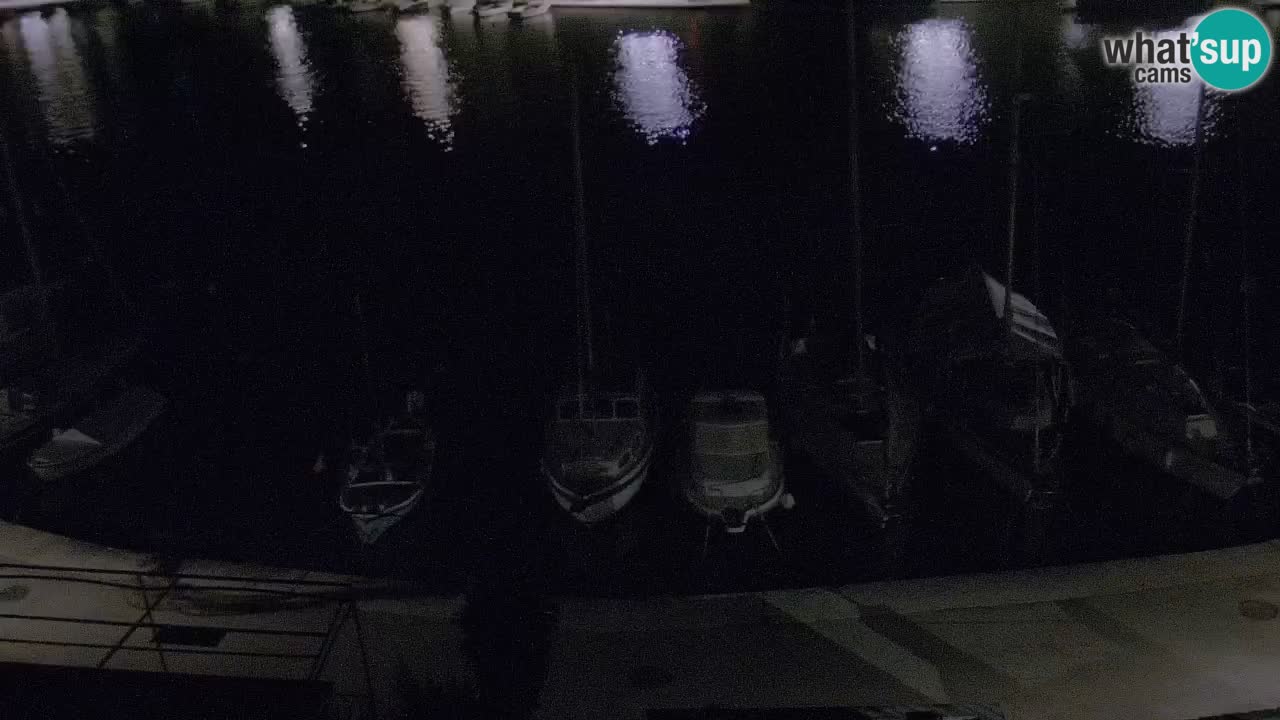 Camera Hvar Vrboska marina | isla de Hvar | Dalmacia