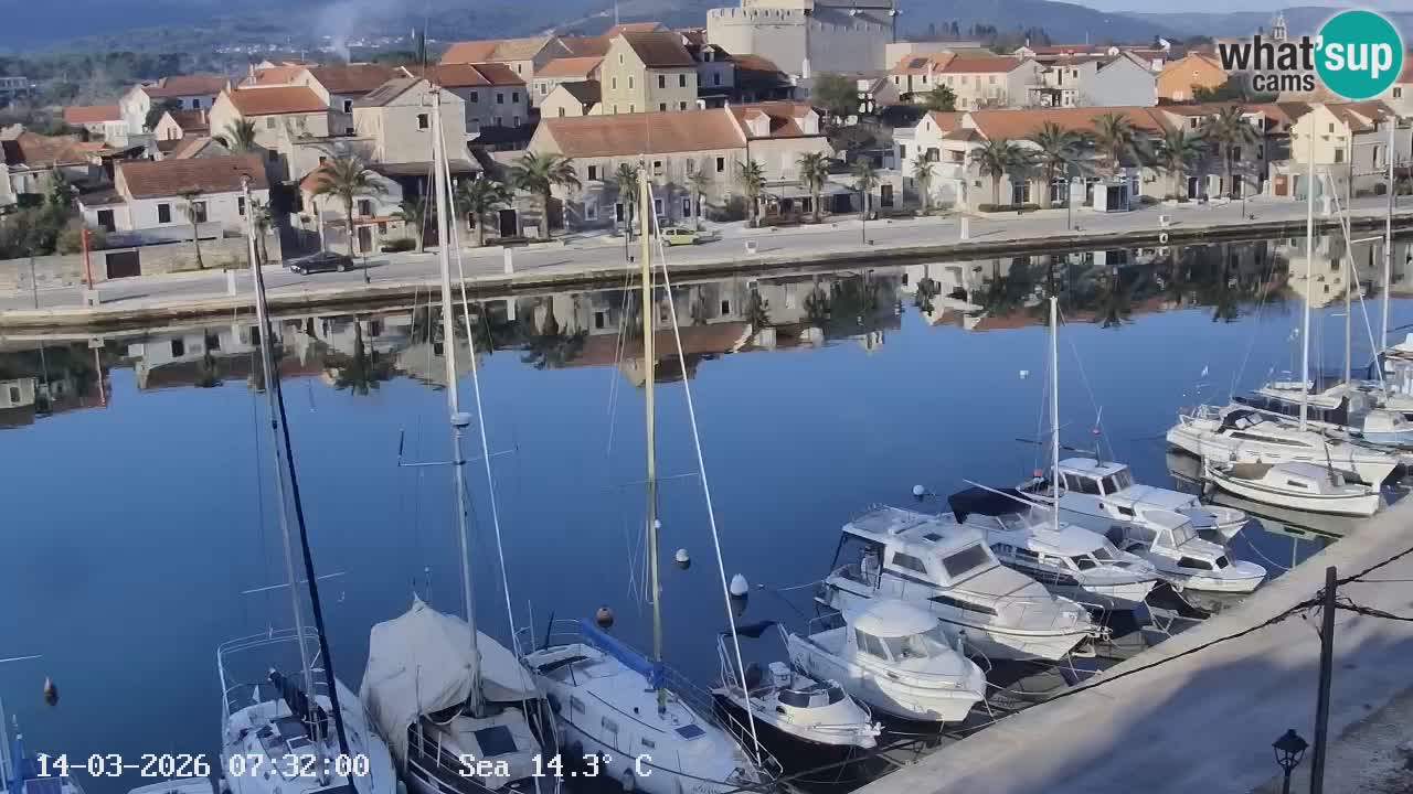 Kamera Hvar Vrboska marina | | Dalmacija