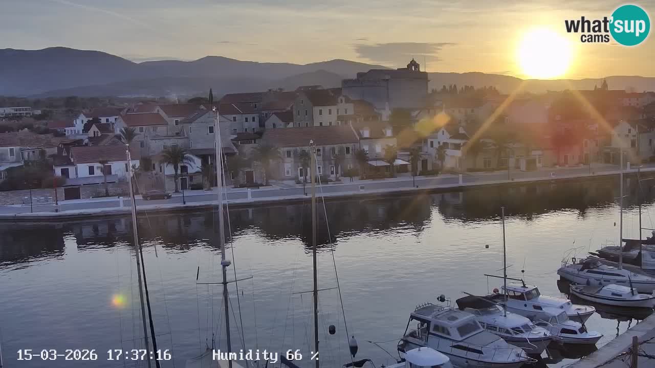 Camera Hvar Vrboska marina | isla de Hvar | Dalmacia