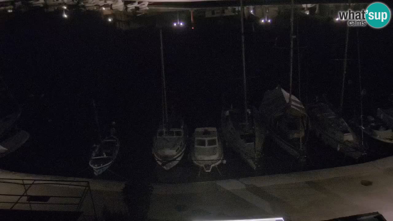 Web kamera Hvar Vrboska marina | otok Hvar | Dalmacija