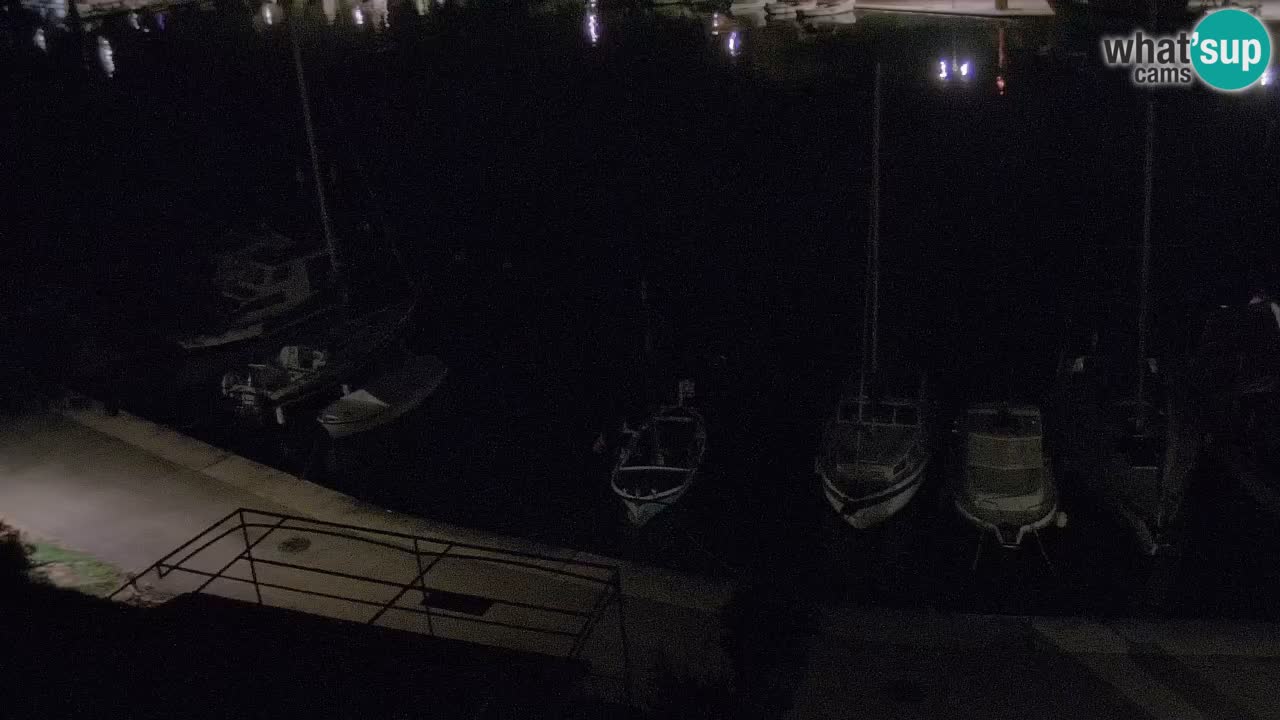 Camera Hvar Vrboska marina | isla de Hvar | Dalmacia