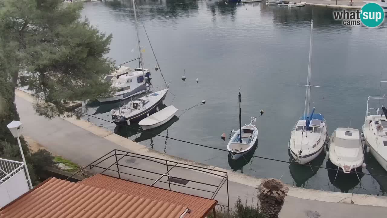 Kamera Hvar Vrboska marina | | Dalmacija