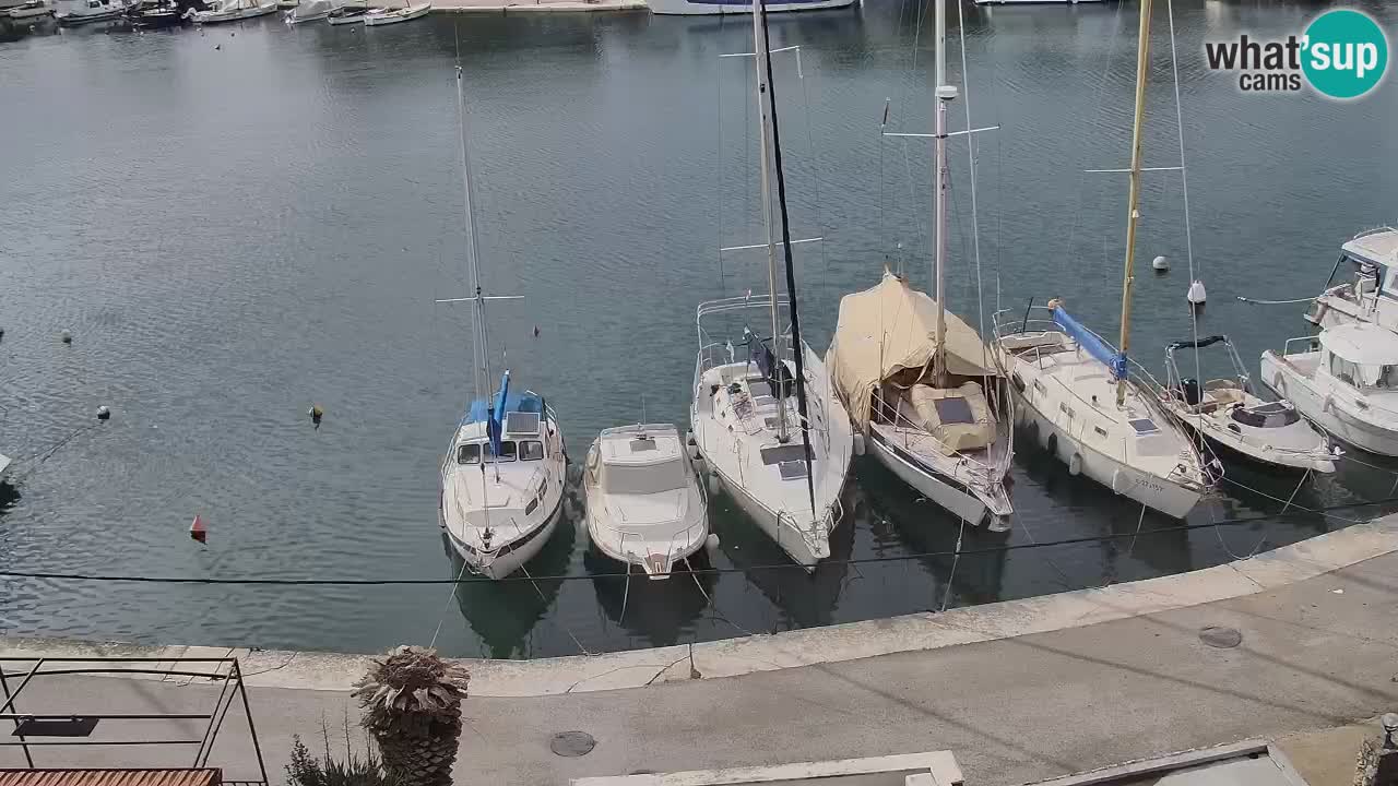 Kamera Hvar Vrboska marina | | Dalmacija