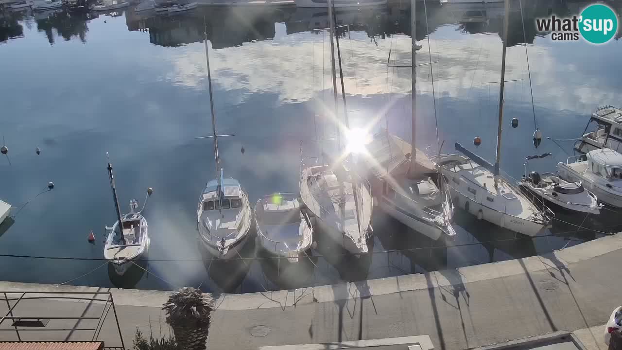 Kamera Hvar Vrboska marina | | Dalmacija