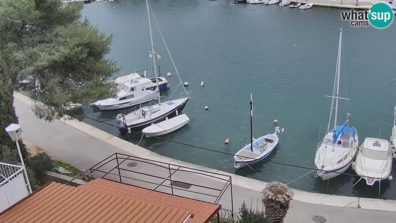 Kamera Hvar Vrboska marina | | Dalmacija