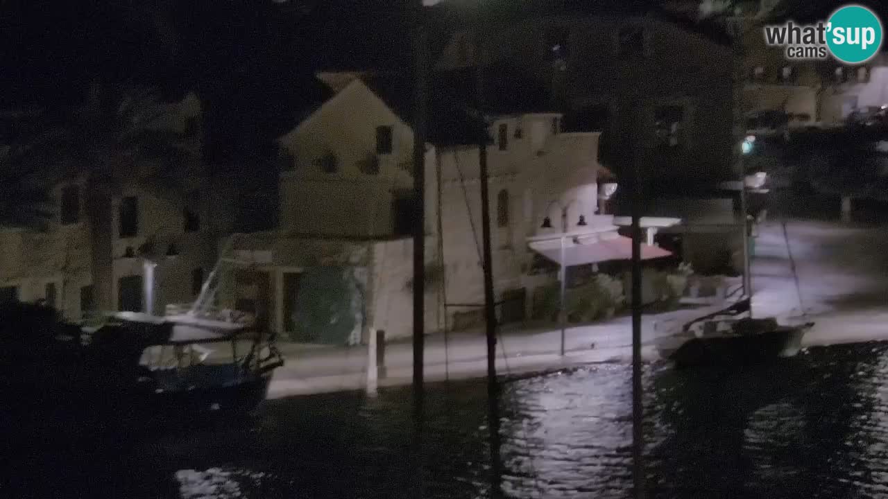 Kamera Hvar Vrboska marina | | Dalmacija