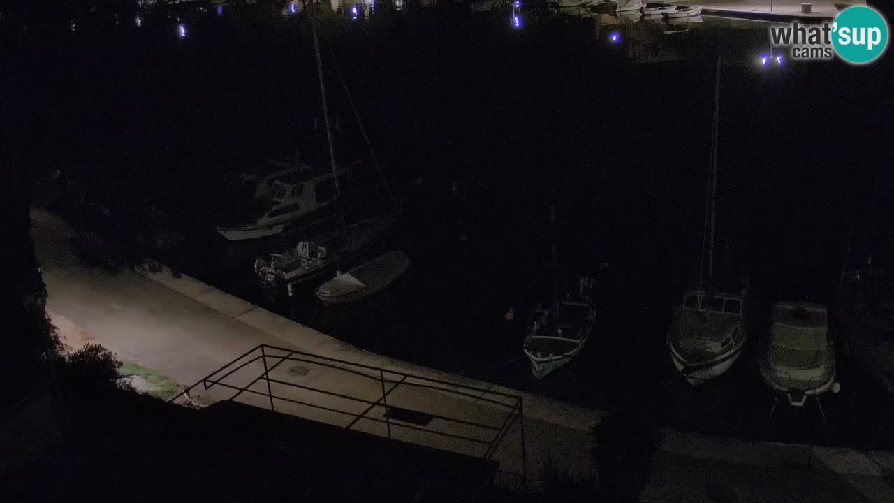 Kamera Hvar Vrboska marina | | Dalmacija