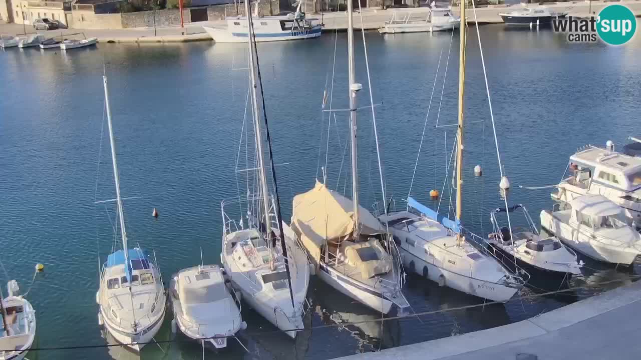 Web kamera Hvar Vrboska marina | otok Hvar | Dalmacija