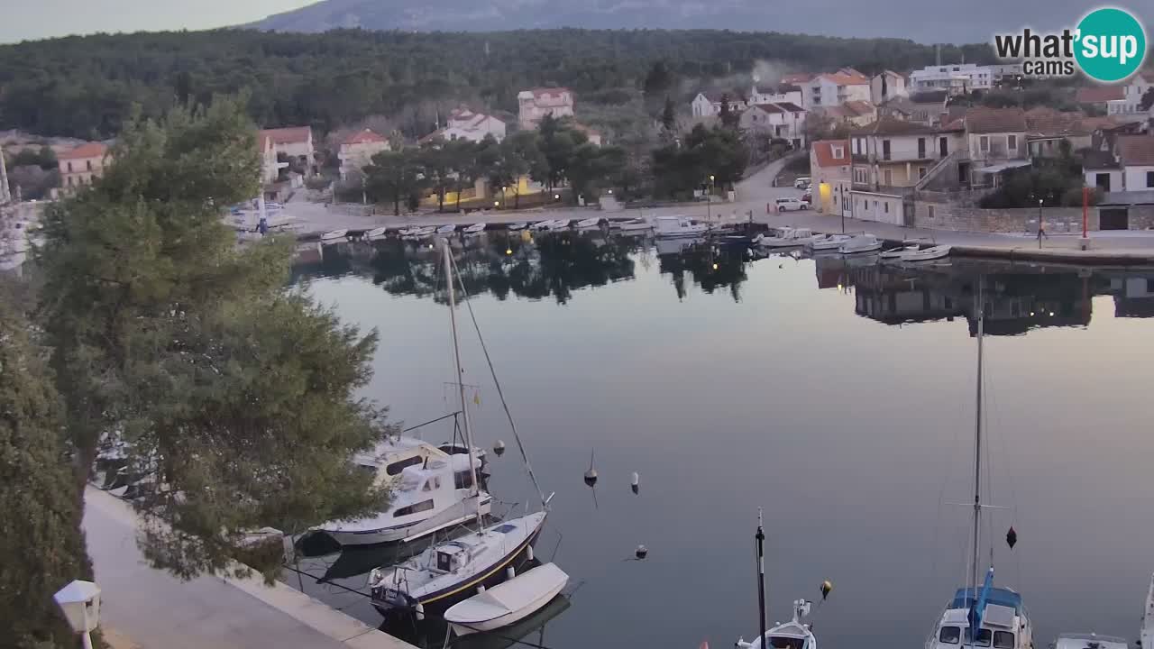 Livecam Vrboska marina | Hvar island | Dalmatia