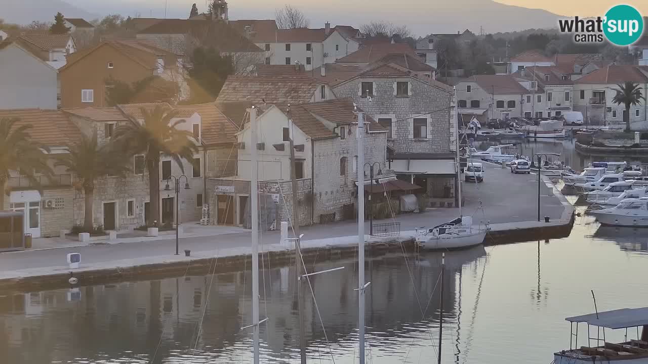 Livecam Vrboska marina | Hvar island | Dalmatia