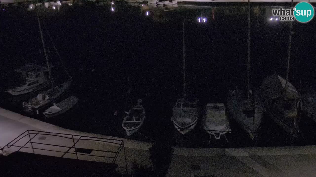 Kamera Hvar Vrboska marina | | Dalmacija