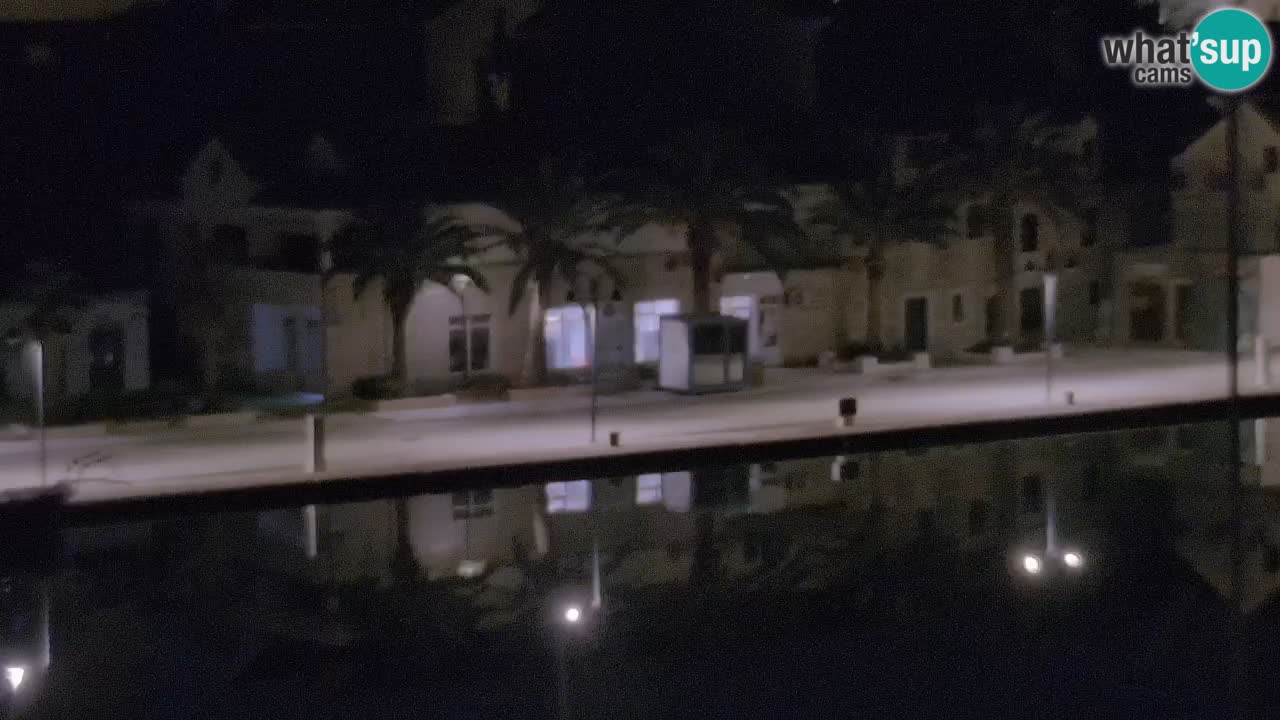 Kamera Hvar Vrboska marina | | Dalmacija