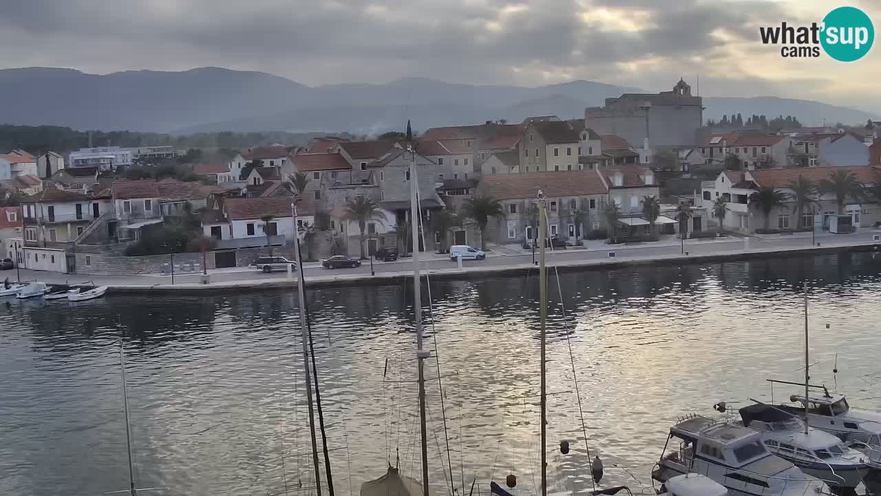 Kamera Hvar Vrboska marina | | Dalmacija