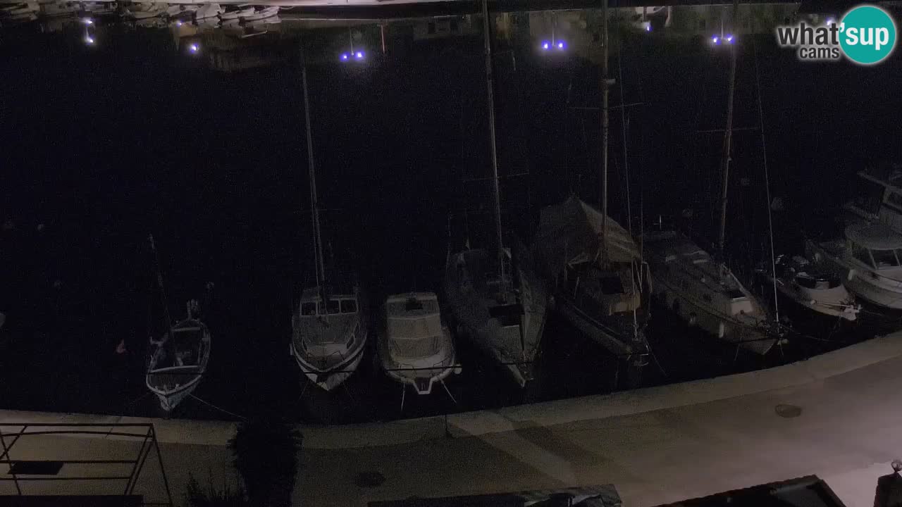 Camera Hvar Vrboska marina | isla de Hvar | Dalmacia