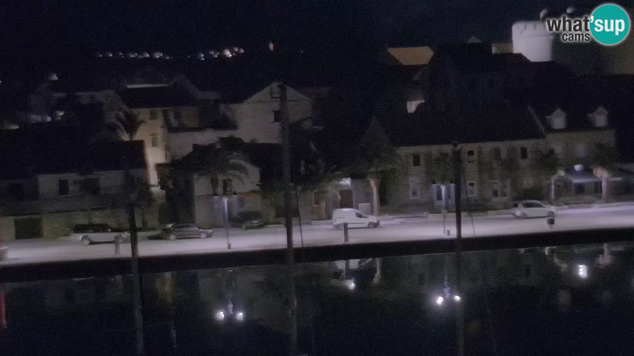 Kamera Hvar Vrboska marina | | Dalmacija