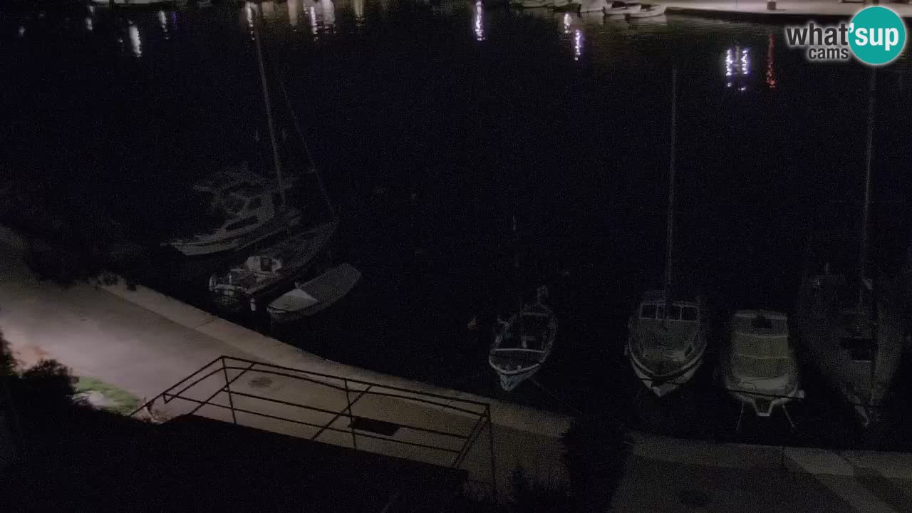Kamera Hvar Vrboska marina | | Dalmacija