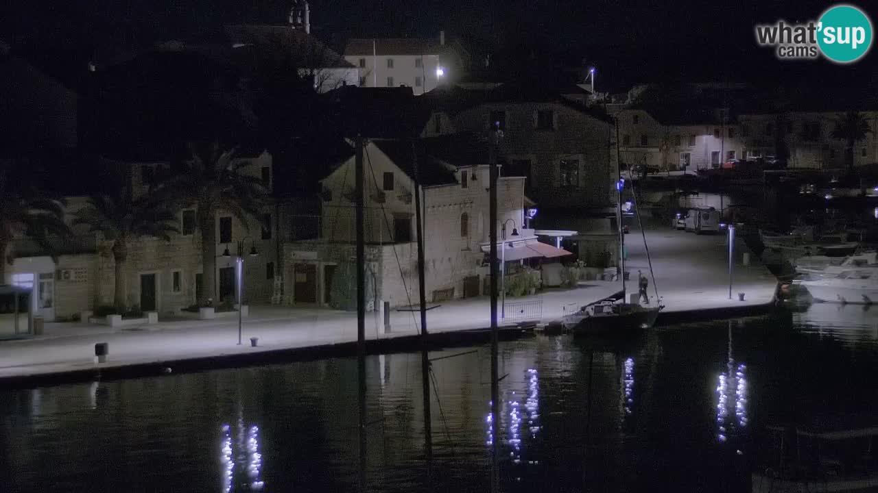 Kamera Hvar Vrboska marina | | Dalmacija