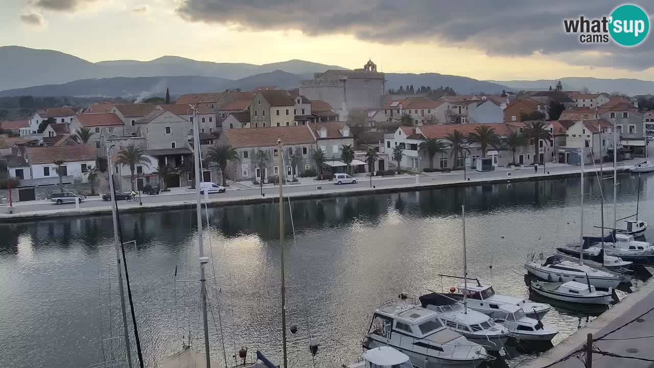 Camera Hvar Vrboska marina | isla de Hvar | Dalmacia