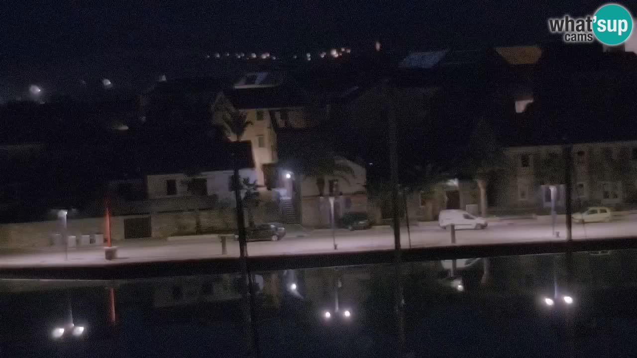 Kamera Hvar Vrboska marina | | Dalmacija