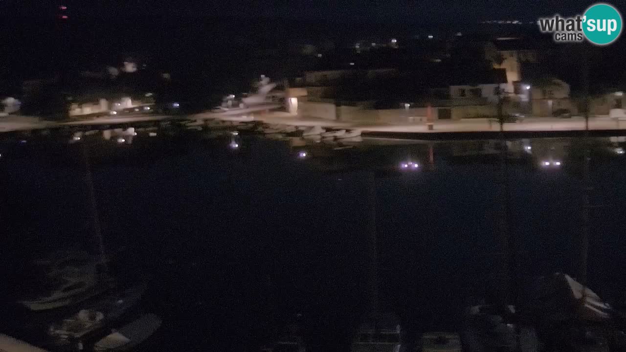 Kamera Hvar Vrboska marina | | Dalmacija