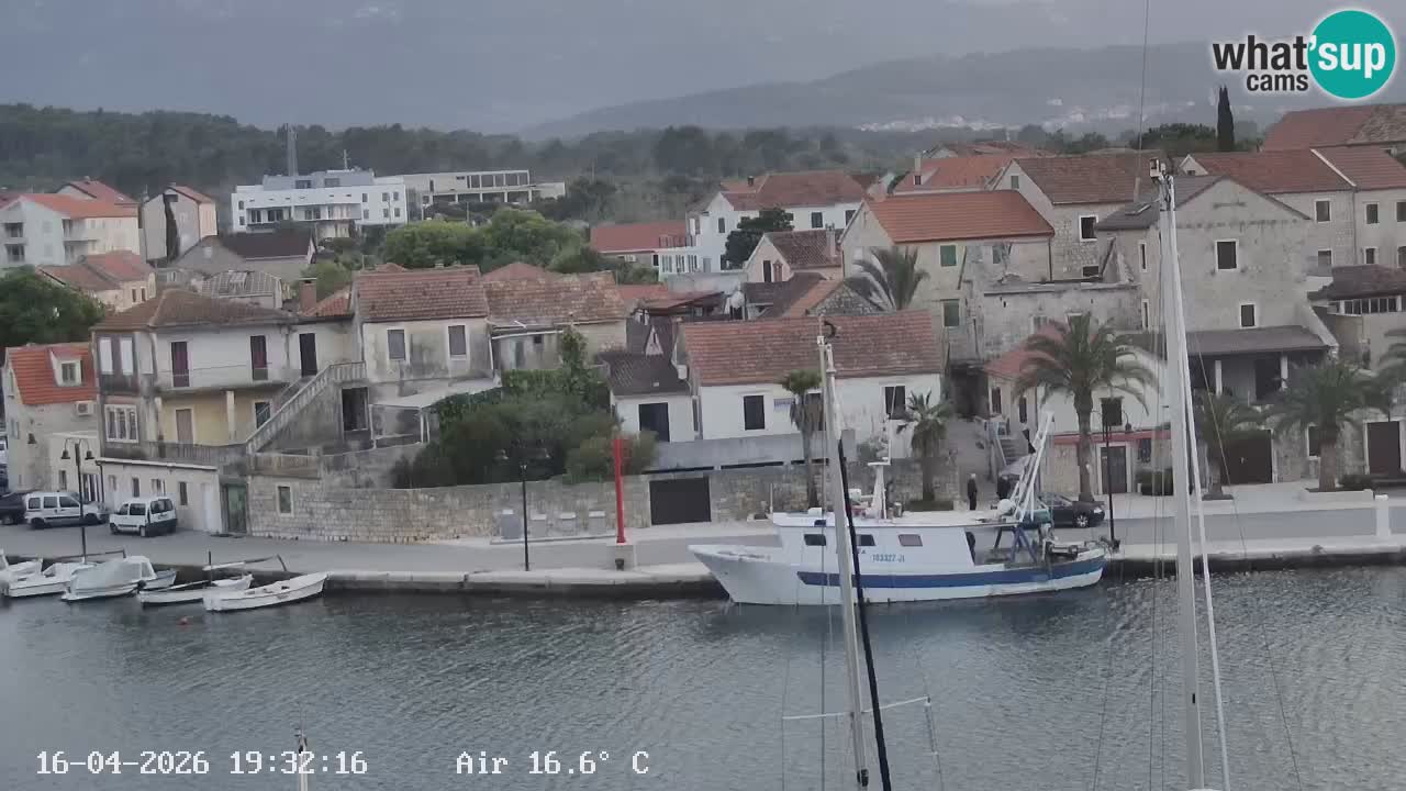Kamera Hvar Vrboska marina | | Dalmacija