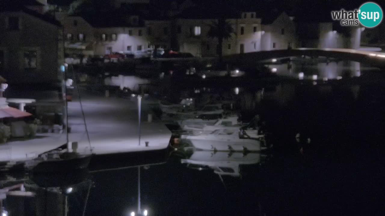 Kamera Hvar Vrboska marina | | Dalmacija