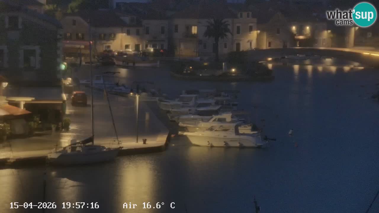 Camera Hvar Vrboska marina | isla de Hvar | Dalmacia