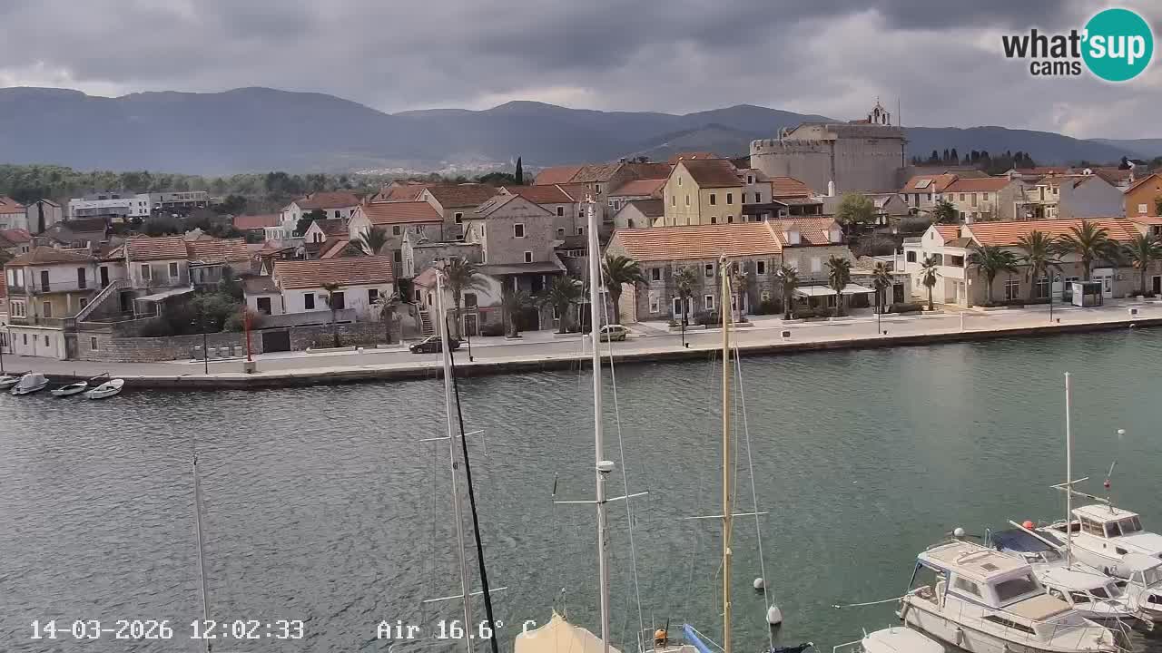 Camera Hvar Vrboska marina | isla de Hvar | Dalmacia