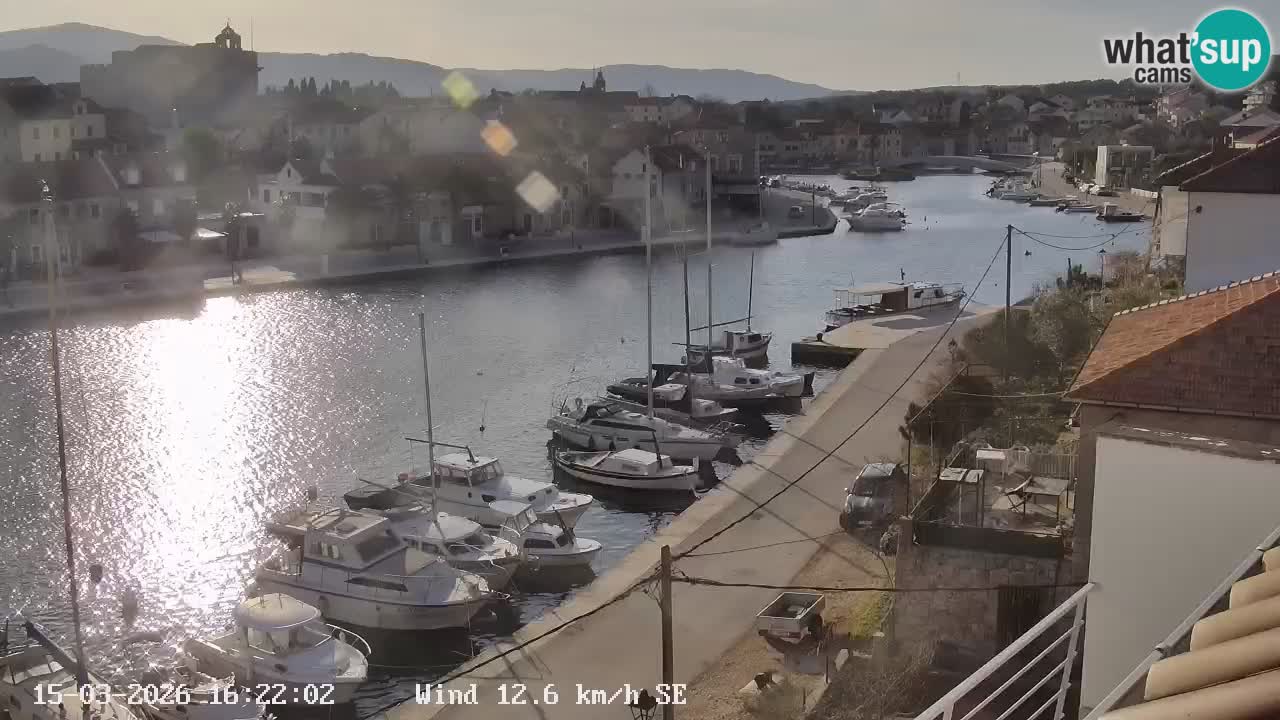 Kamera Hvar Vrboska marina | | Dalmacija