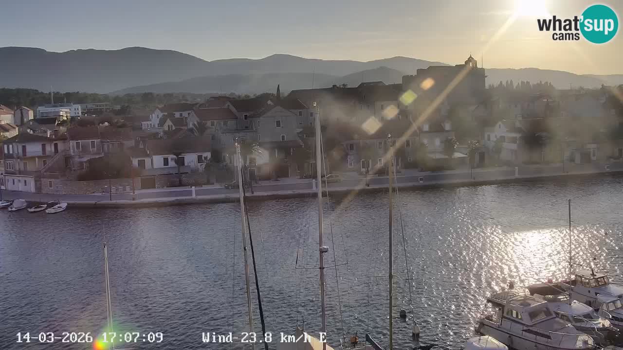 Kamera Hvar Vrboska marina | | Dalmacija