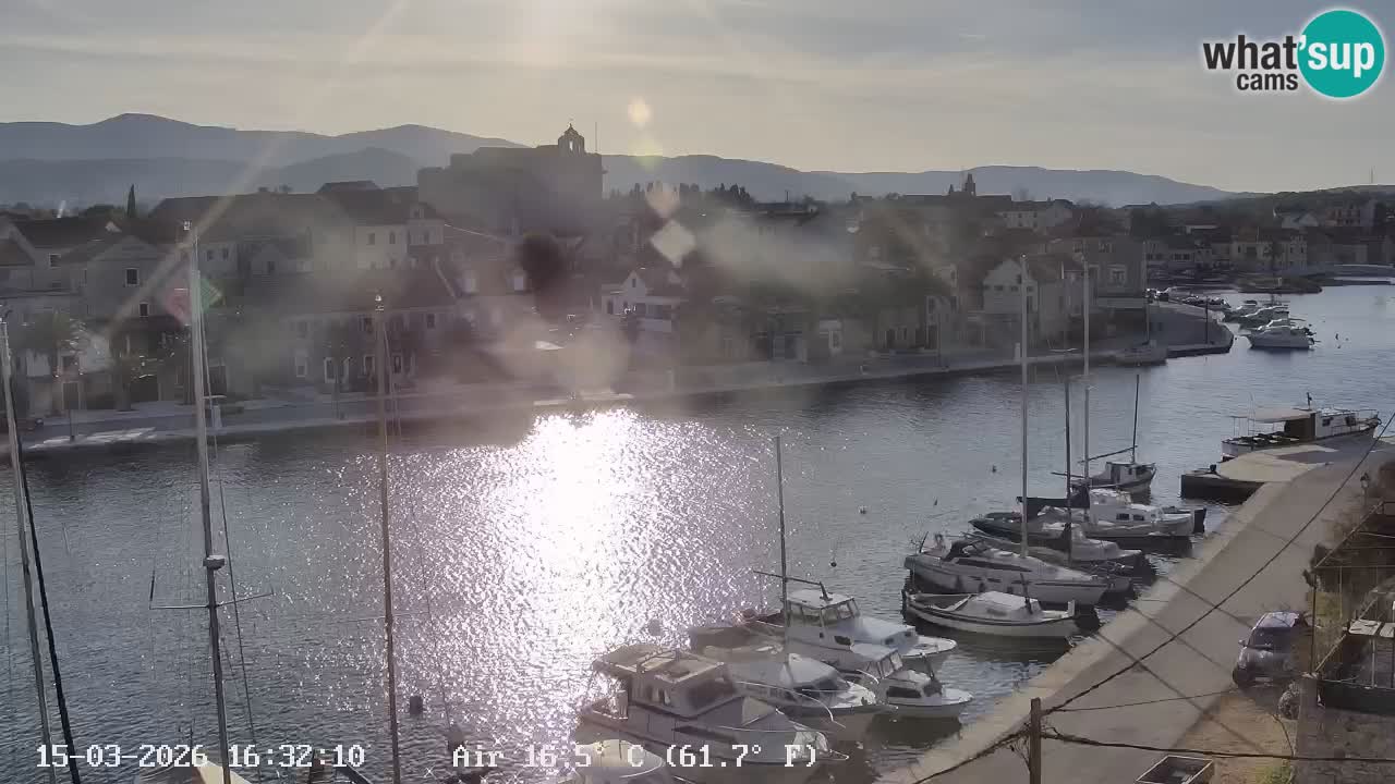 Livecam Vrboska marina | Hvar island | Dalmatia