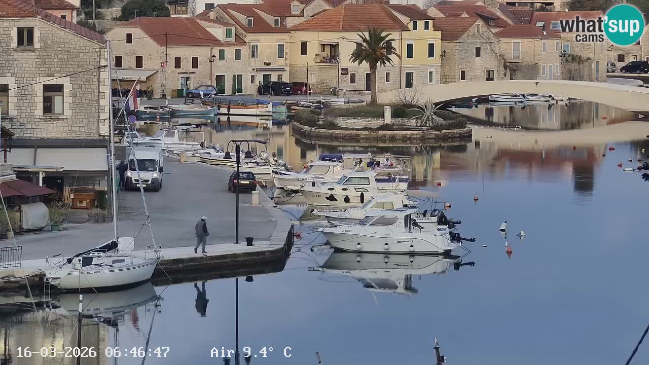 Web kamera Hvar Vrboska marina | otok Hvar | Dalmacija