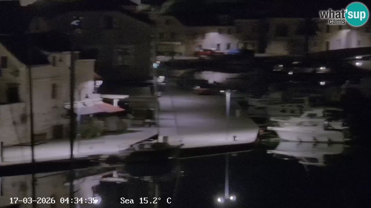 Camera Hvar Vrboska marina | isla de Hvar | Dalmacia