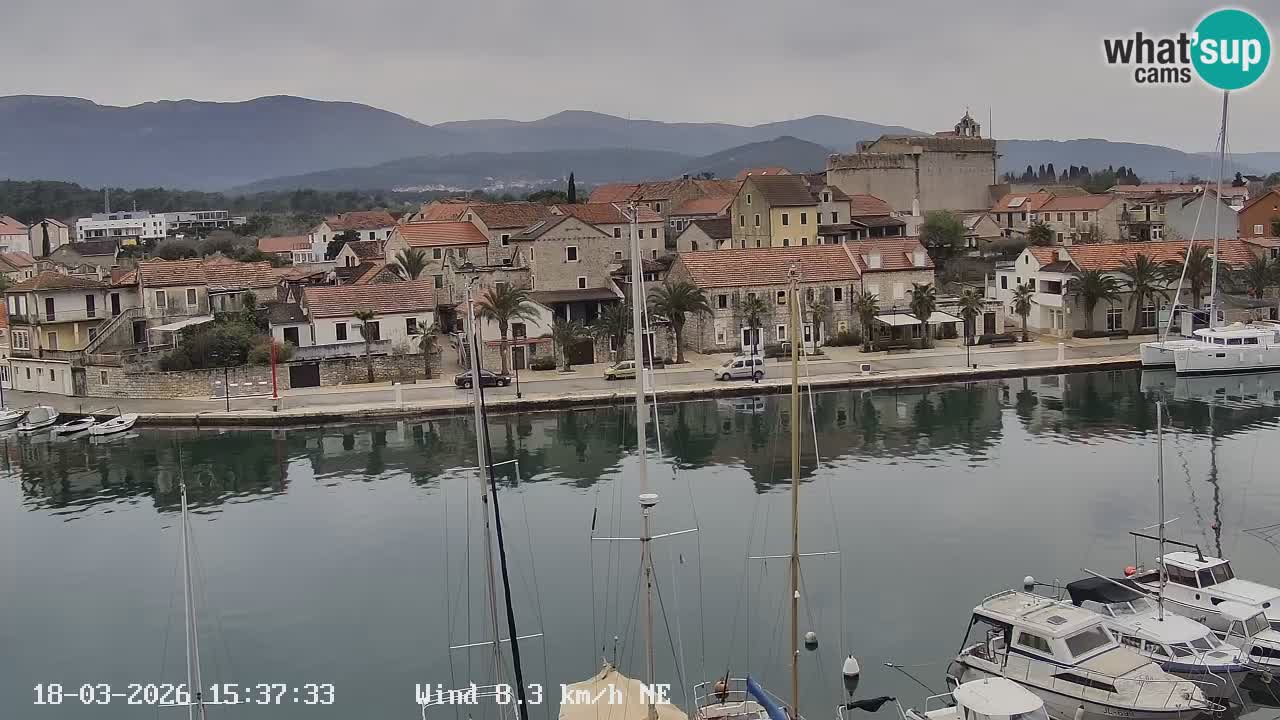 Camera Hvar Vrboska marina | isla de Hvar | Dalmacia