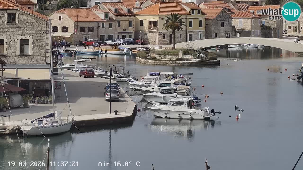 Camera Hvar Vrboska marina | isla de Hvar | Dalmacia
