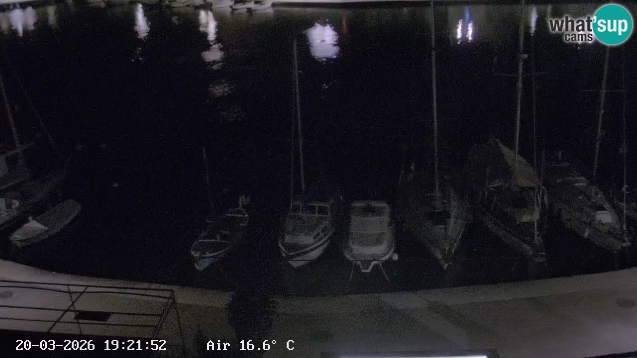 Web kamera Hvar Vrboska marina | otok Hvar | Dalmacija