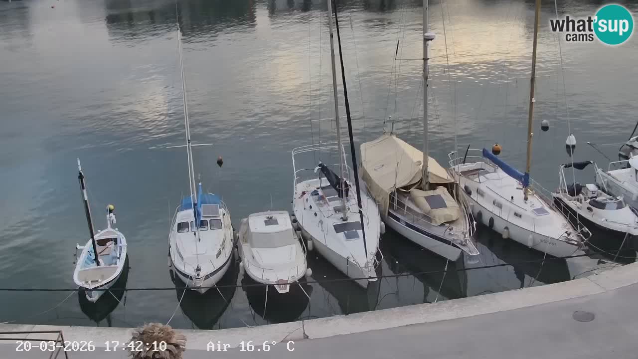 Livecam Vrboska marina | Hvar island | Dalmatia