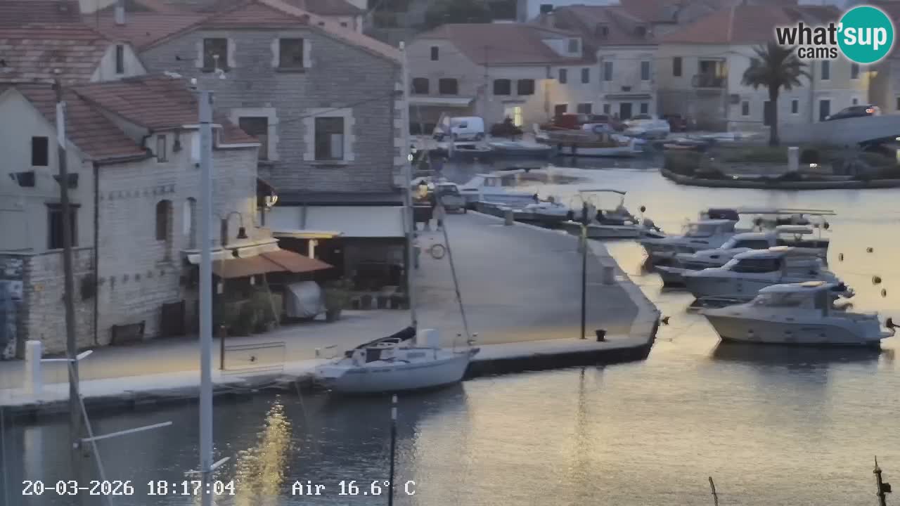Web kamera Hvar Vrboska marina | otok Hvar | Dalmacija