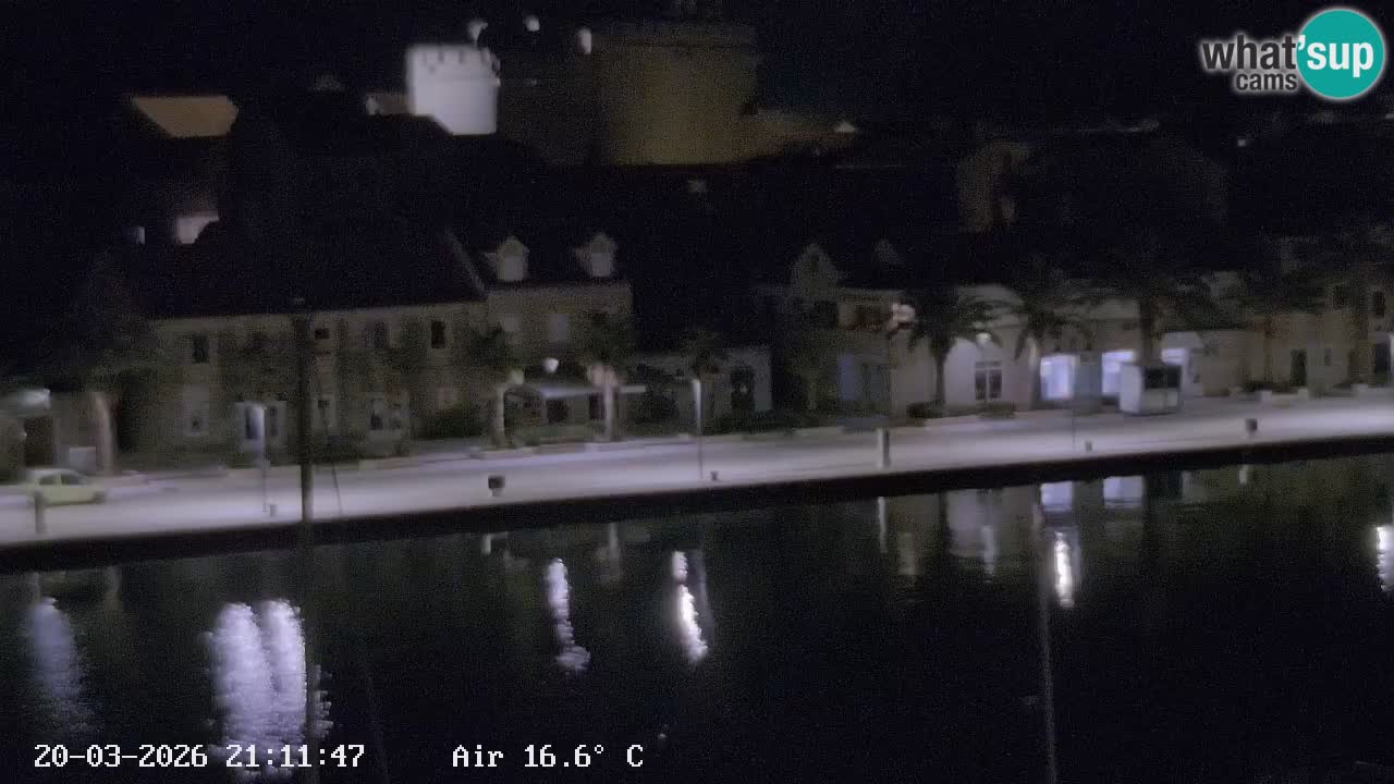 Camera Hvar Vrboska marina | isla de Hvar | Dalmacia