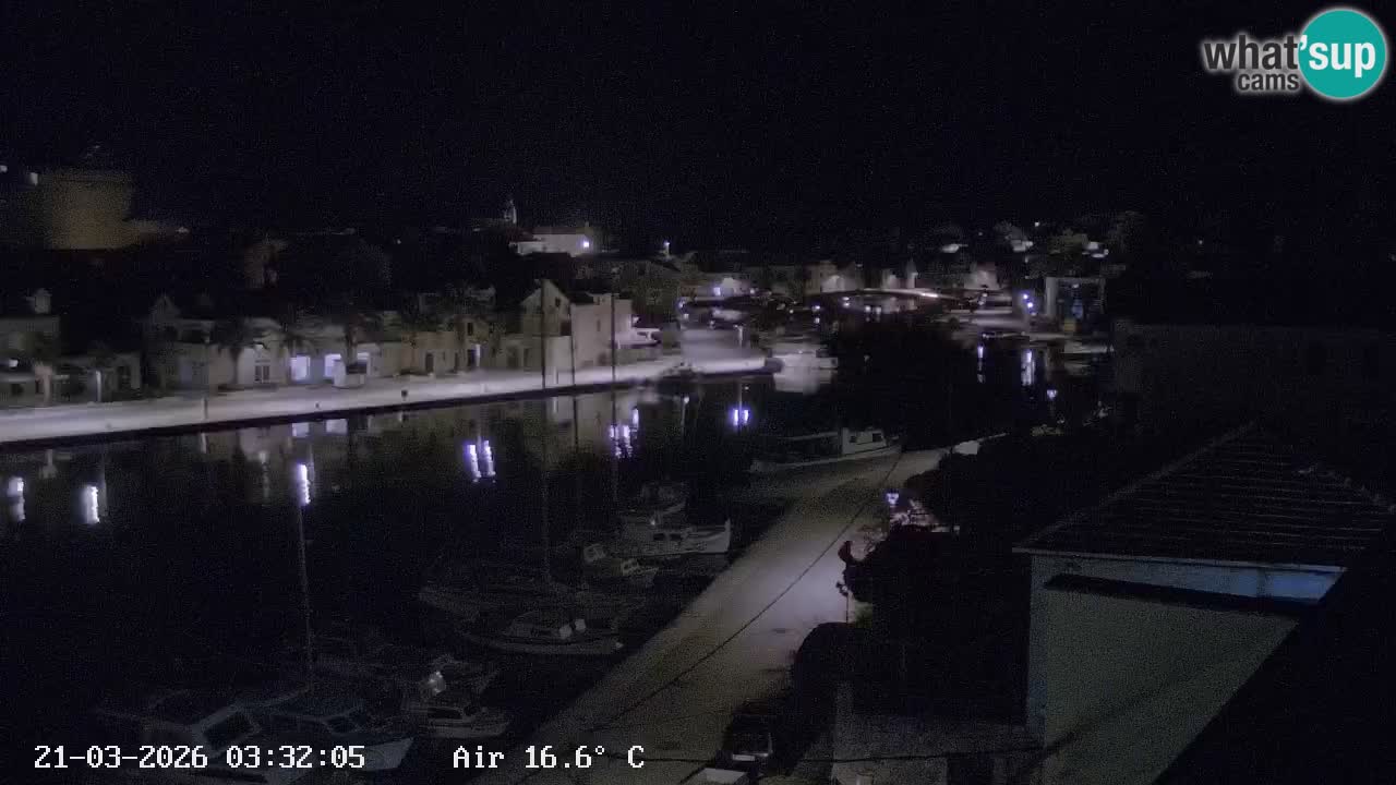 Camera Hvar Vrboska marina | isla de Hvar | Dalmacia