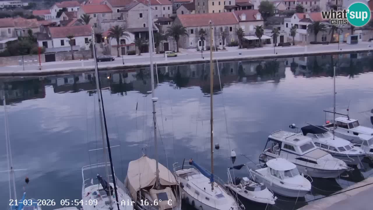 Kamera Hvar Vrboska marina | | Dalmacija