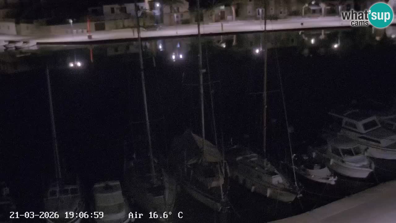 Kamera Hvar Vrboska marina | | Dalmacija