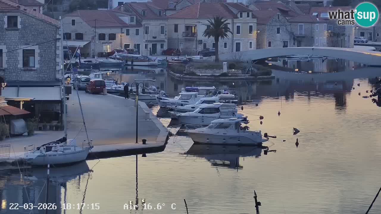 Livecam Vrboska marina | Hvar island | Dalmatia