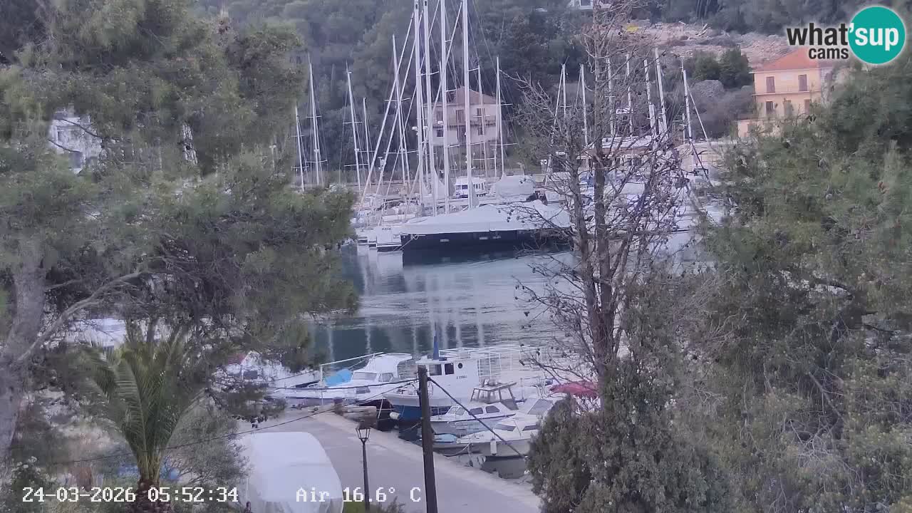 Web kamera Hvar Vrboska marina | otok Hvar | Dalmacija