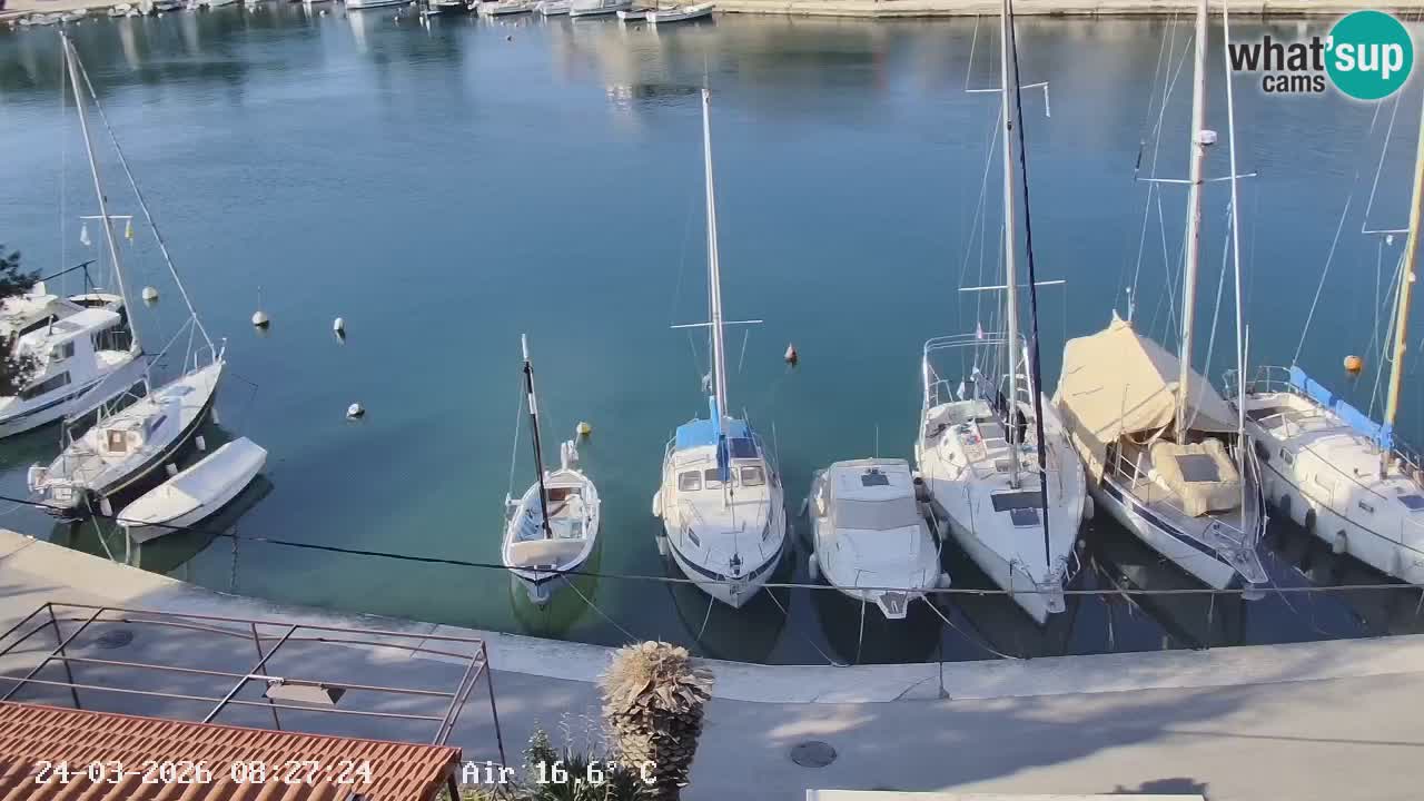 Kamera Hvar Vrboska marina | | Dalmacija